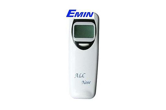 Đánh Giá Kỹ Thuật Máy Đo Nồng Độ Cồn M&MPRO AMT128
