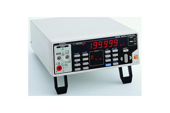 So sánh kỹ thuật giữa Máy đo điện đa năng Hioki 3239-01 và Đồng hồ vạn năng số KYORITSU 1009