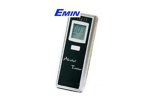 Đánh giá kỹ thuật máy đo nồng độ cồn M&MPRO ATAMT199